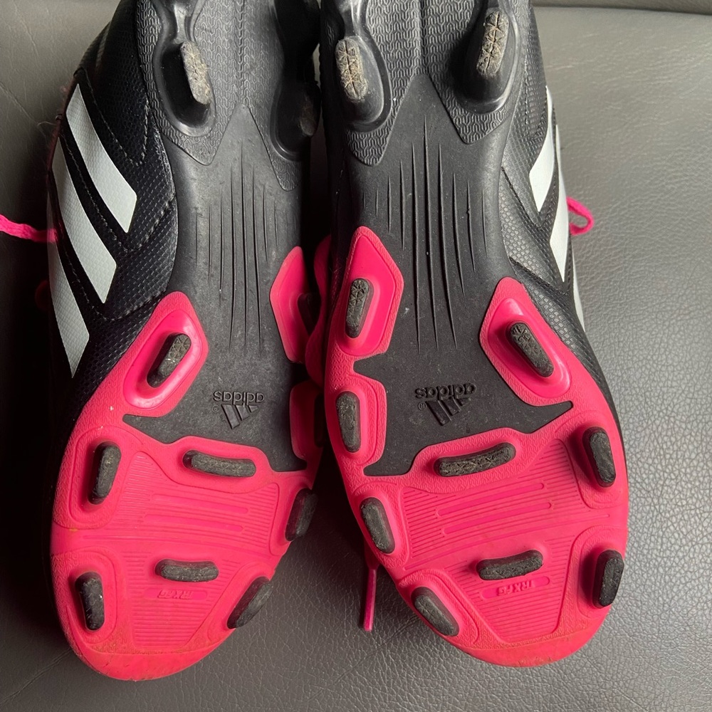 adidas Kids Sneakers in Black and Pink